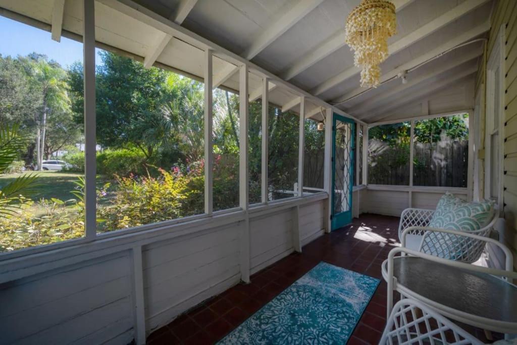 Serene Beachy Bungalow With Large Screened Porch! Tampa Buitenkant foto
